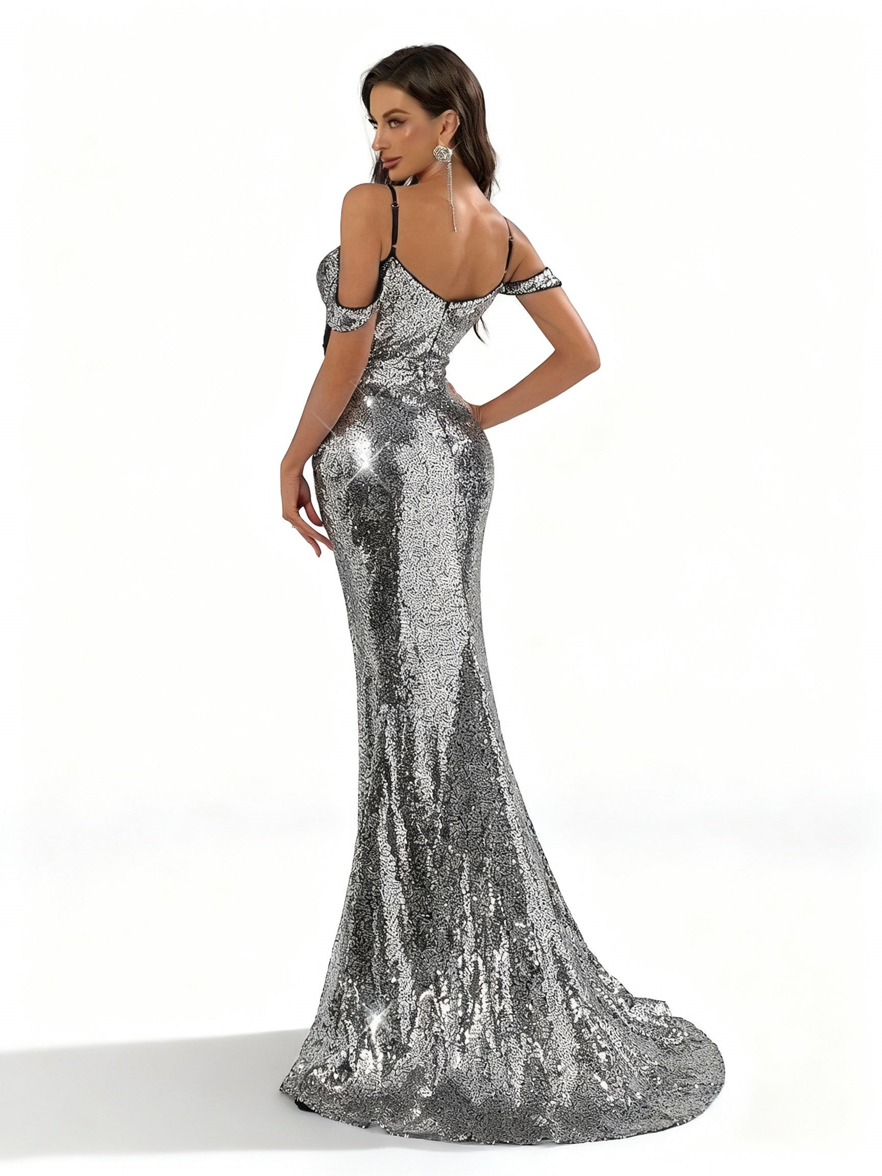 Stalluxe | Glamouröses Metallic-Paillettenkleid ohne Träger mit Hohem Schlitz