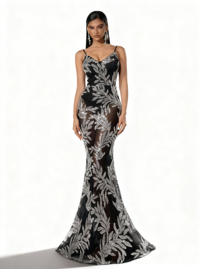 Stalluxe | Schwarzes Netzkleid mit Blumenmuster und Halterneck