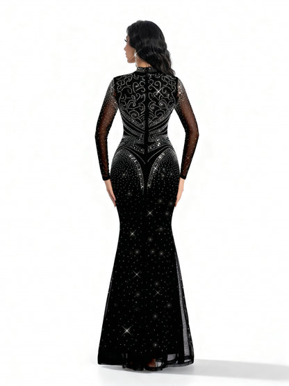 Stalluxe | Edles Abendkleid in Schwarz mit Strassbesatz, langen Ärmeln und Meerjungfrauen-Saum
