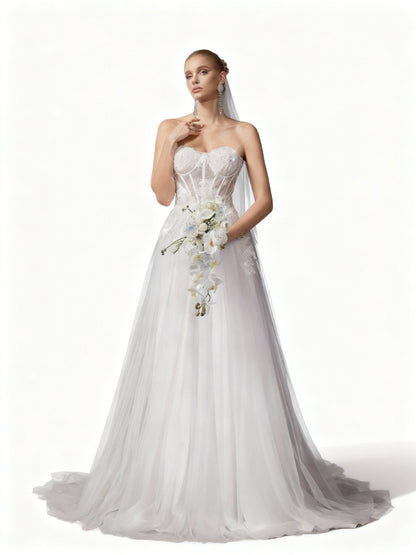 Stalluxe | Elegantes Spitzendetail Trägerloses Brautkleid