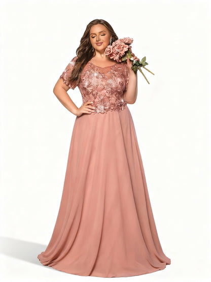 Stalluxe | Rosafarbenes Spitzenkleid in Übergröße mit Applikationen und Kurzem Ärmel