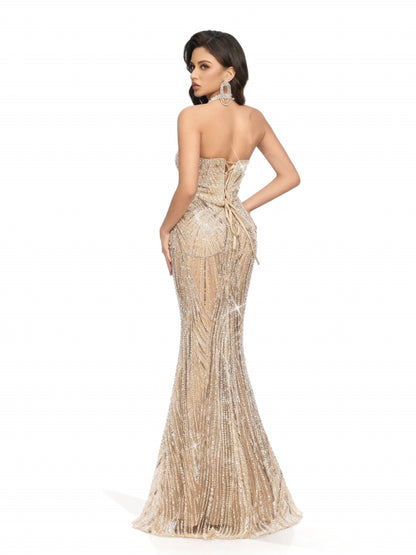 Stalluxe | Champagnerfarbenes Kleid mit Neckholder und Rückenschleife