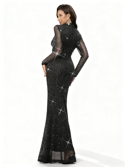 Stalluxe | Schwarzes Abendkleid mit Strass und Rundhalsausschnitt in Meerjungfrauenform