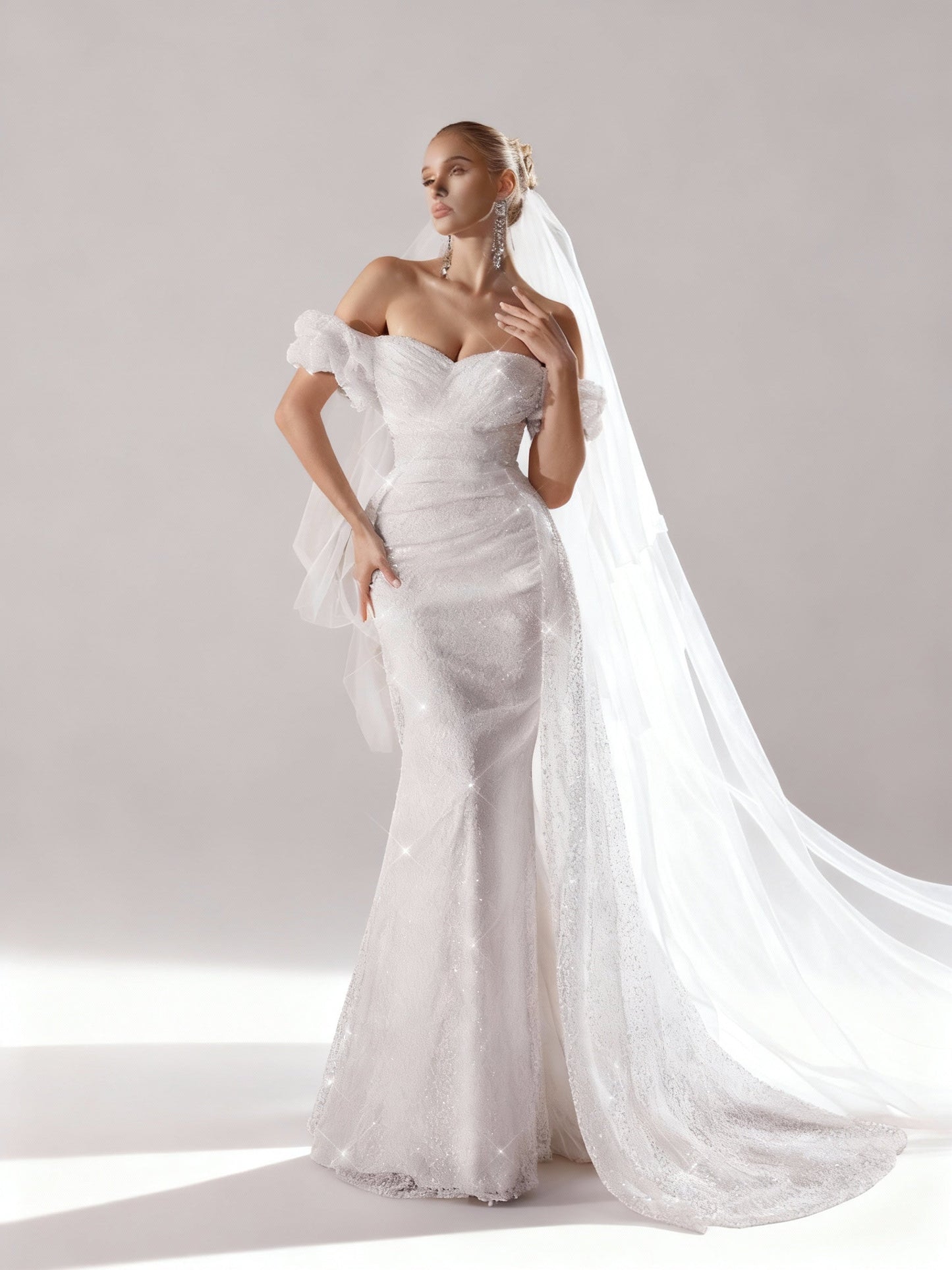 Stalluxe | Weißes One-Shoulder Mesh Hochzeitskleid mit Spitze