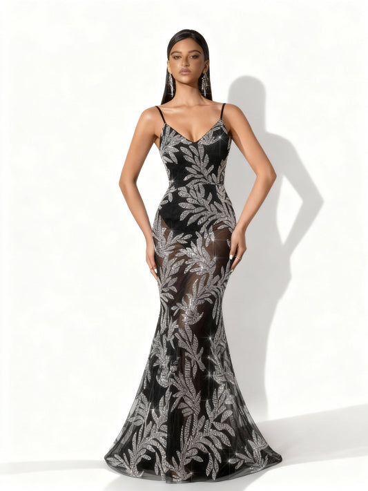 Stalluxe | Schwarzes Netzkleid mit Blumenmuster und Halterneck