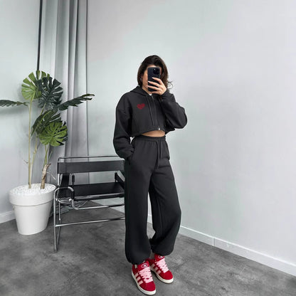 Damen cropped Kapuzenpullover und entspannte Jogginghose Set Stalluxe