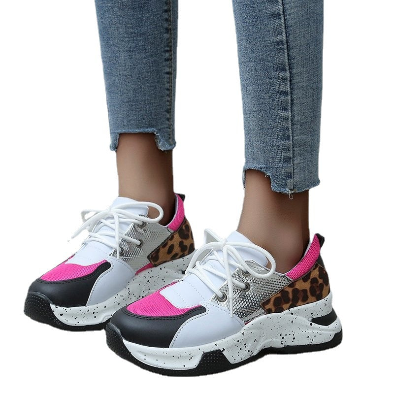 Damen Komfortable und stylische Sneakers im Tiermuster-Design Stalluxe