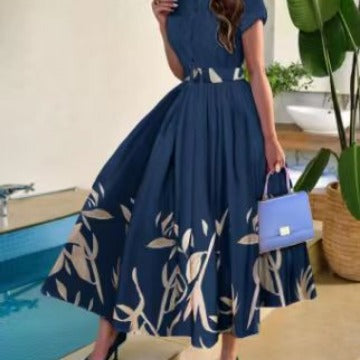 Damen Elegantes Maxikleid mit floralem Design und tailliertem Schnitt Stalluxe