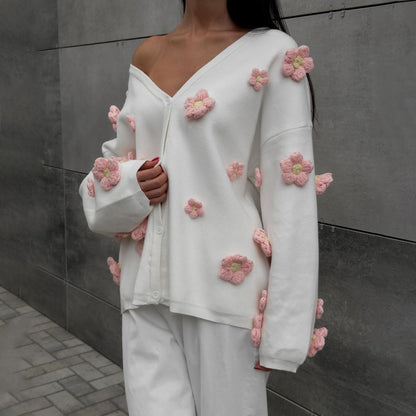 Damen Strickjacke mit floralem 3D-Design und V-Ausschnitt Stalluxe Weiß