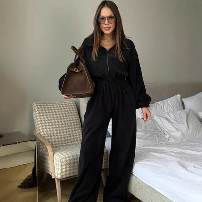 Damen Fleece-Jumpsuit mit hohem Kragen und elastischem Bund Stalluxe