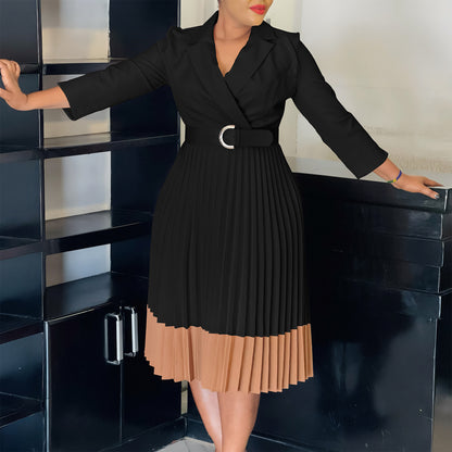 Damen Elegantes Plissee-Kleid mit tailliertem Blazer-Oberteil und Gürtel Stalluxe