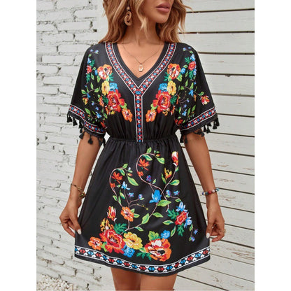 Damen Freizeitkleid mit floralem Design und fransigen Ärmeln Stalluxe