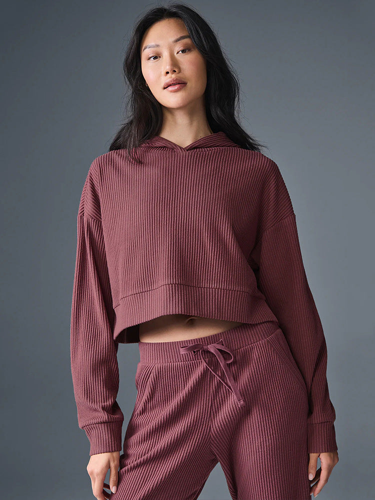 Damen lässiger cropped Hoodie und feine Jogginghose Stalluxe