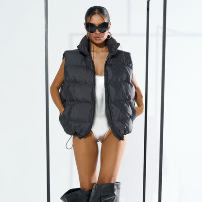 Damen Puffer-Weste mit hohem Kragen und trendy Schnitt Stalluxe Schwarz