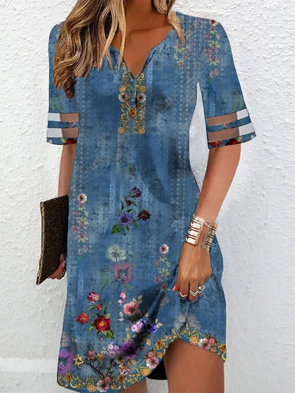 Damen kurzes Kleid mit floralem Muster und V-Ausschnitt Stalluxe