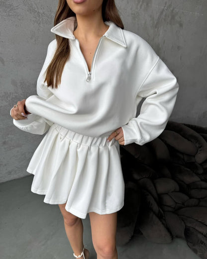 Damen lässig geschnittener Sweatpullover mit kurzem Reißverschluss und femininer Raffung Stalluxe