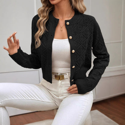 Damen Strickjacke mit feinem Lochmuster und eleganten Knopfdetails Stalluxe