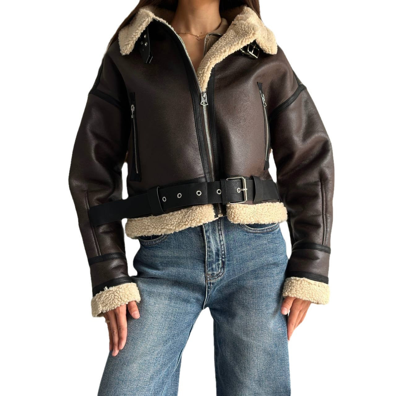 Damen Kunstlederjacke mit hochwertigem Fleece-Futter und figurformendem Gürtel Stalluxe