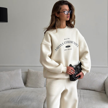 Damen lässiger Sweatanzug mit oversized Schnitt und modischem Aufdruck Stalluxe