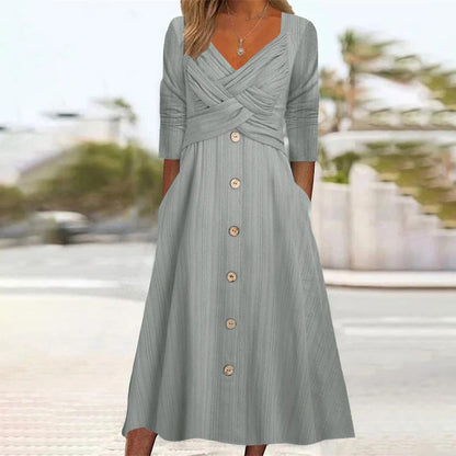 Damen Wickelkleid mit elegantem Knopfdetail und lässigen Taschen Stalluxe