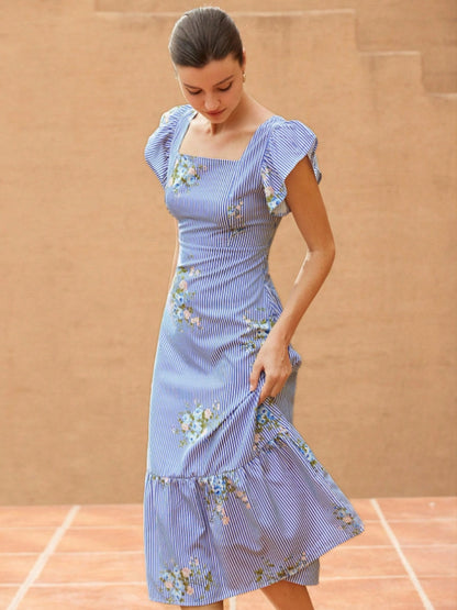 Damen Maxikleid mit floralem Streifenmuster und taillierter Silhouette Stalluxe