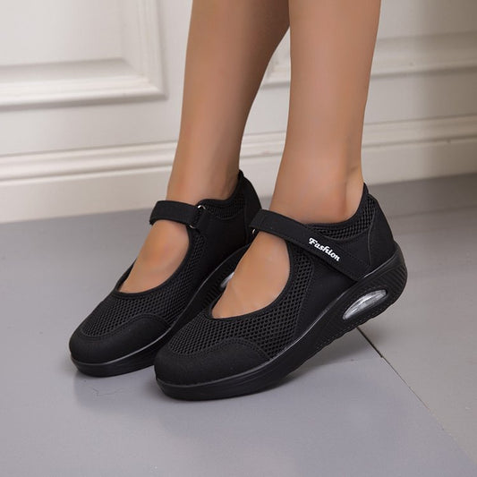 Damen Komfortable Slip-On Sneakers mit atmungsaktiver Netzstruktur Stalluxe