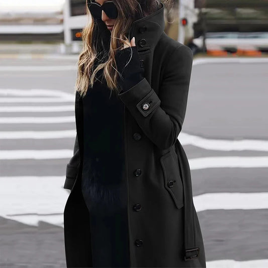 Damen modischer Trenchcoat mit hoch geschlossenem Kragen und praktischen Taschen Stalluxe