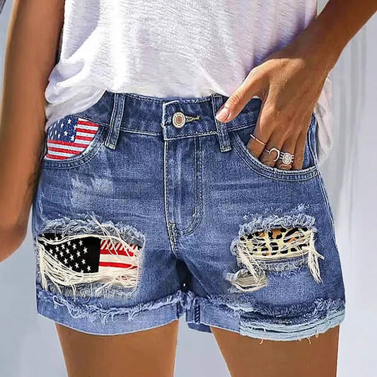 Damen Jeansshorts mit modischem USA-Print und Destroyed-Detail Stalluxe