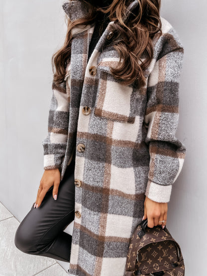Damen Karierter Wollmantel mit Knopfdetails und praktischen Taschen Stalluxe