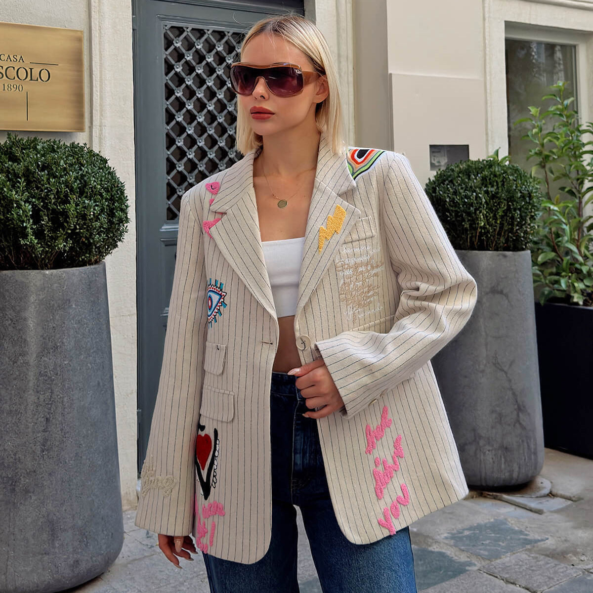 Damen Oversized Blazer mit kreativem Stickdesign Stalluxe Apricot
