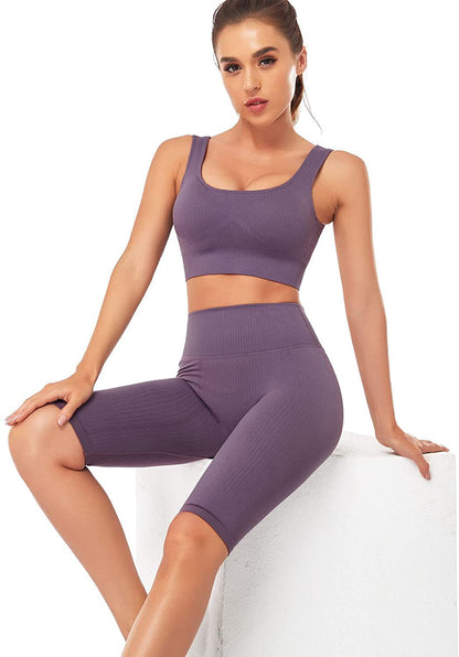 Damen Sportliches Wellness-Set mit Crop Top und Radlerhose Stalluxe