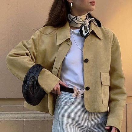 Damen Kurzjacke aus Wildleder mit großen Taschen und Button-Down-Verschluss Stalluxe