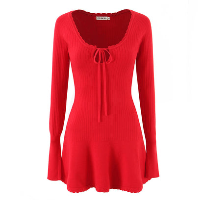 Damen Strickpullover mit elegantem V-Ausschnitt und schickem Rüschensaum Stalluxe