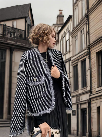 Damen Cocoon-Strickjacke mit Knopfdetails und feinem Strukturmuster Stalluxe