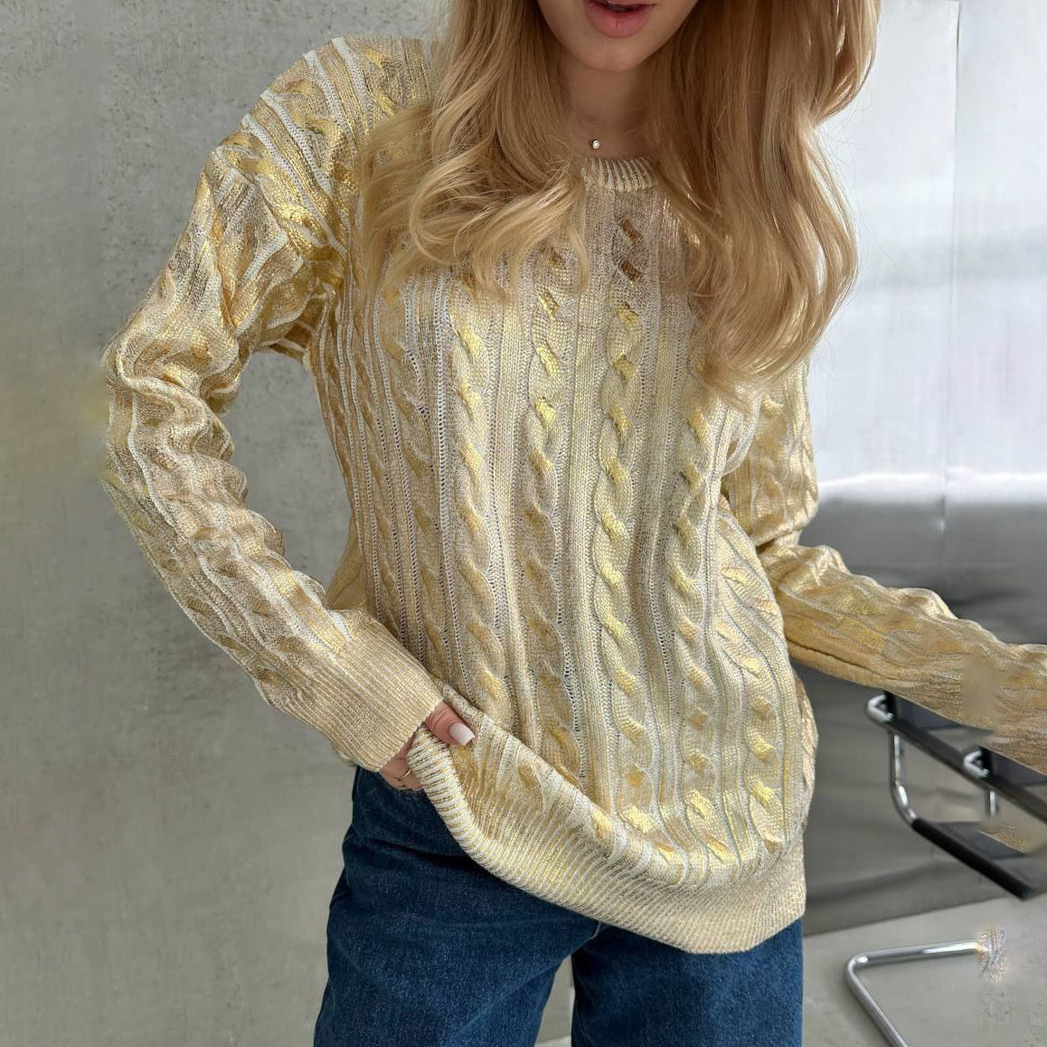 Damen Grobstrickpullover mit detailliertem Zopfmuster und oversized Schnitt Stalluxe