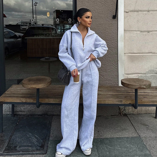 Damen Sportlicher Fleece-Trainingsanzug mit hohem Stehkragen und Reißverschluss Stalluxe