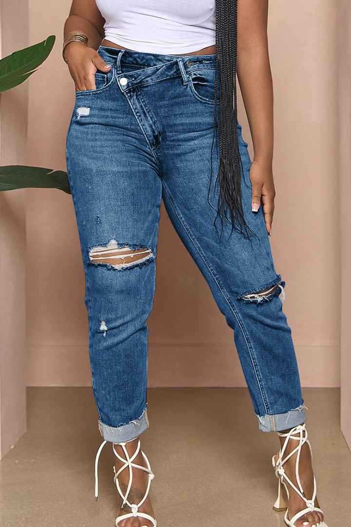 Damen lässige Mom-Jeans mit trendigen Rissen Stalluxe