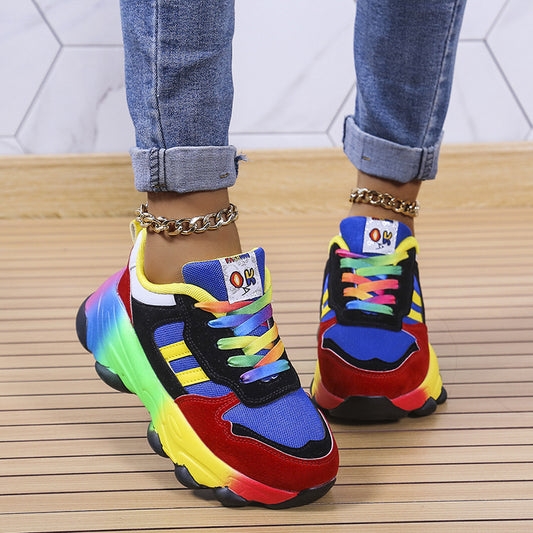 Damen Sportliche Sneakers mit farbenfrohen Akzenten und rutschfester Sohle Stalluxe