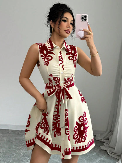 Damen Blusenkleid mit elegantem Taillengürtel und verspieltem Muster Stalluxe