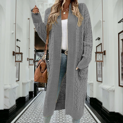 Damen Strickjacke mit grobem Zopfdesign und praktischen Taschen Stalluxe Grau