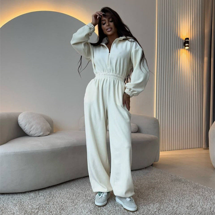 Damen modischer Fleece-Jumpsuit mit Reißverschluss und weitem Bein Stalluxe