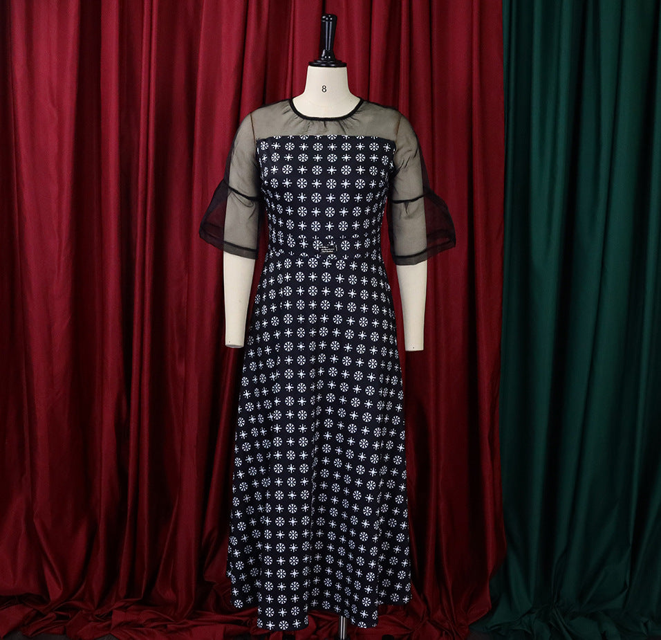 Damen Blumenkleid mit transparenten Ärmeln Stalluxe
