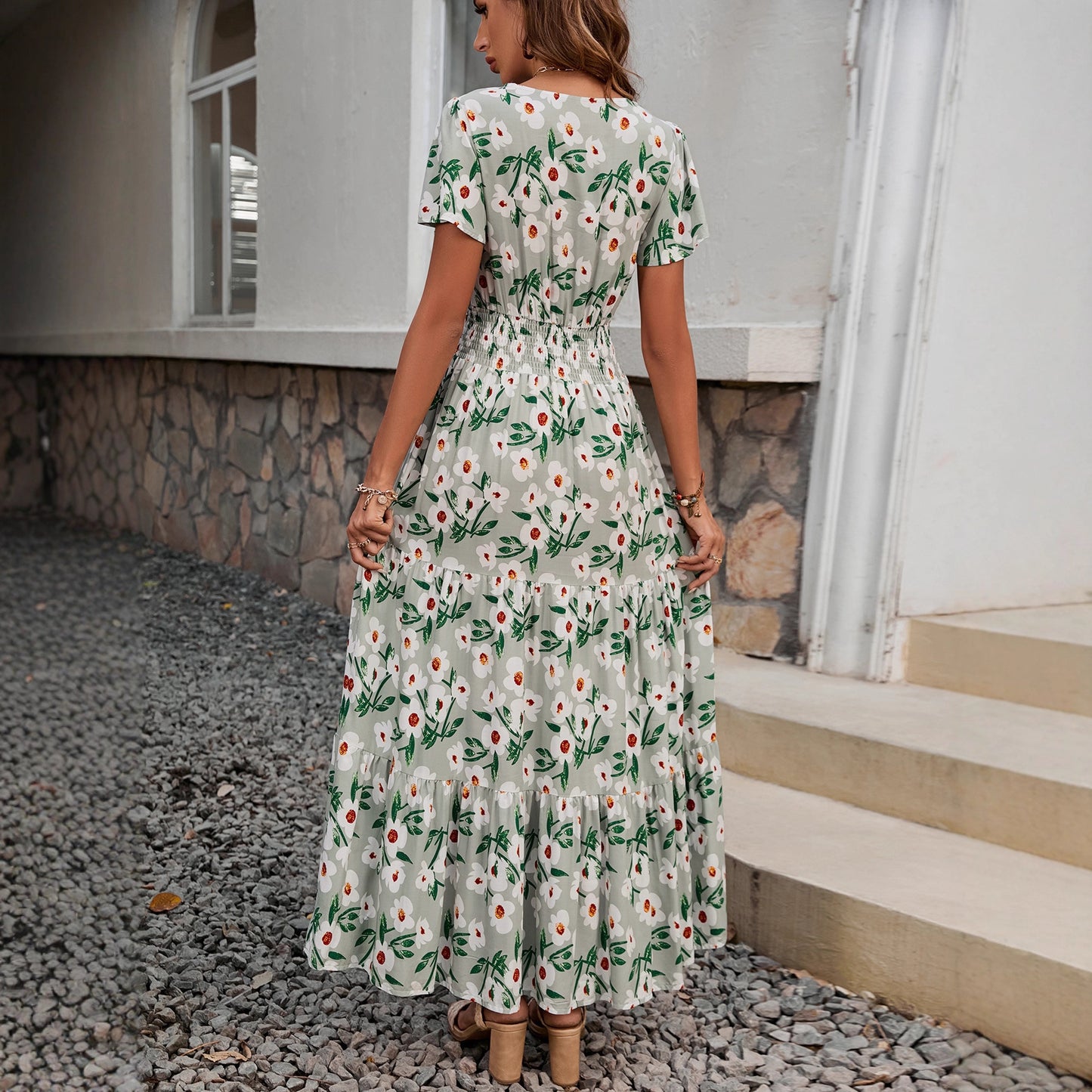 Damen Sommerliches Maxikleid mit elastischem Taillenbund und floralem Design Stalluxe