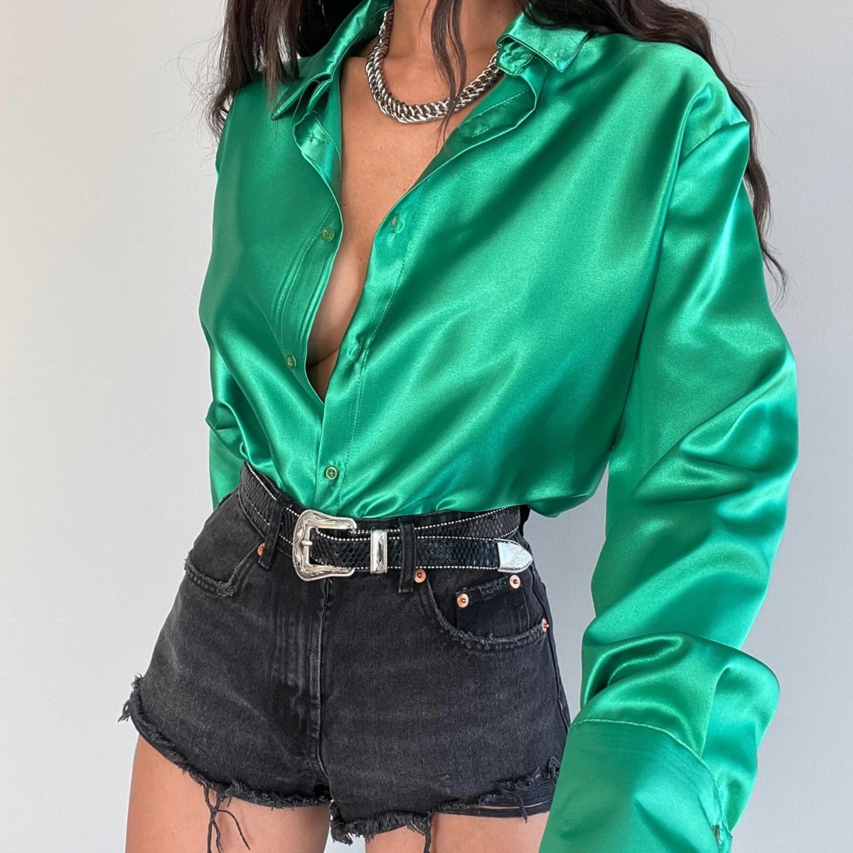 Damen Satinhemd mit oversized Schnitt Stalluxe