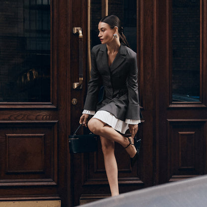 Damen Blazer-Kleid mit eleganten Falten und tailliertem Schnitt Stalluxe