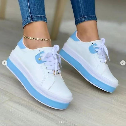 Damen Sneakers mit modischem Plateau und eleganten Details Stalluxe