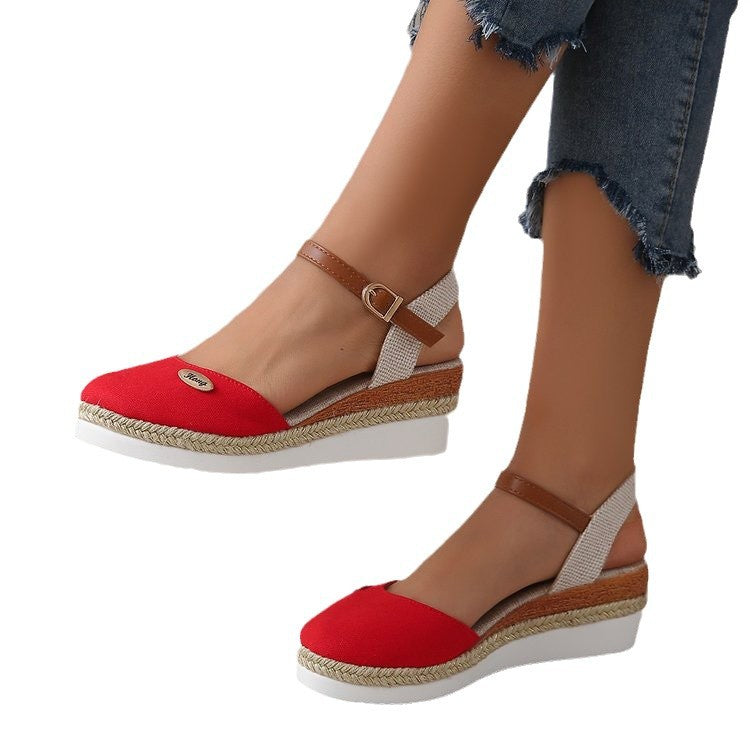 Damen Wedge-Sandaletten mit elegantem Riemen und komfortablem Fußbett Stalluxe
