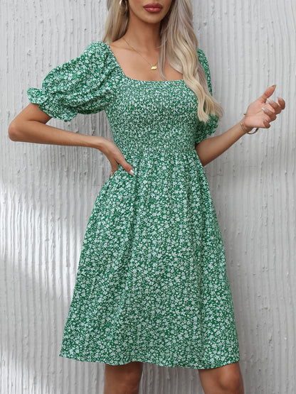 Damen Blumenkleid mit Puffärmeln und Gummizug Stalluxe