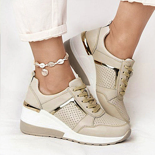 Damen Sportliche Wedge-Sneaker mit atmungsaktiver Mesh-Oberfläche und rutschfester Sohle Stalluxe