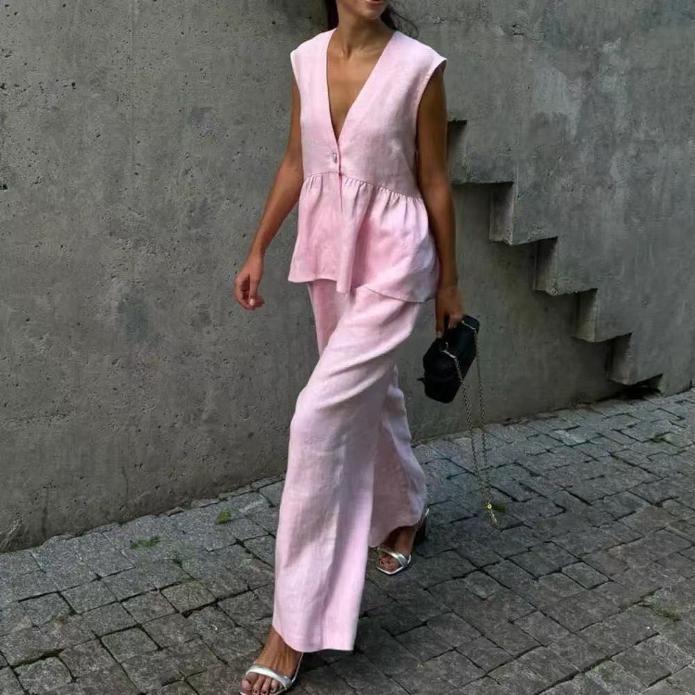 Damen Jumpsuit mit schickem V-Ausschnitt und fließendem Schnitt Stalluxe
